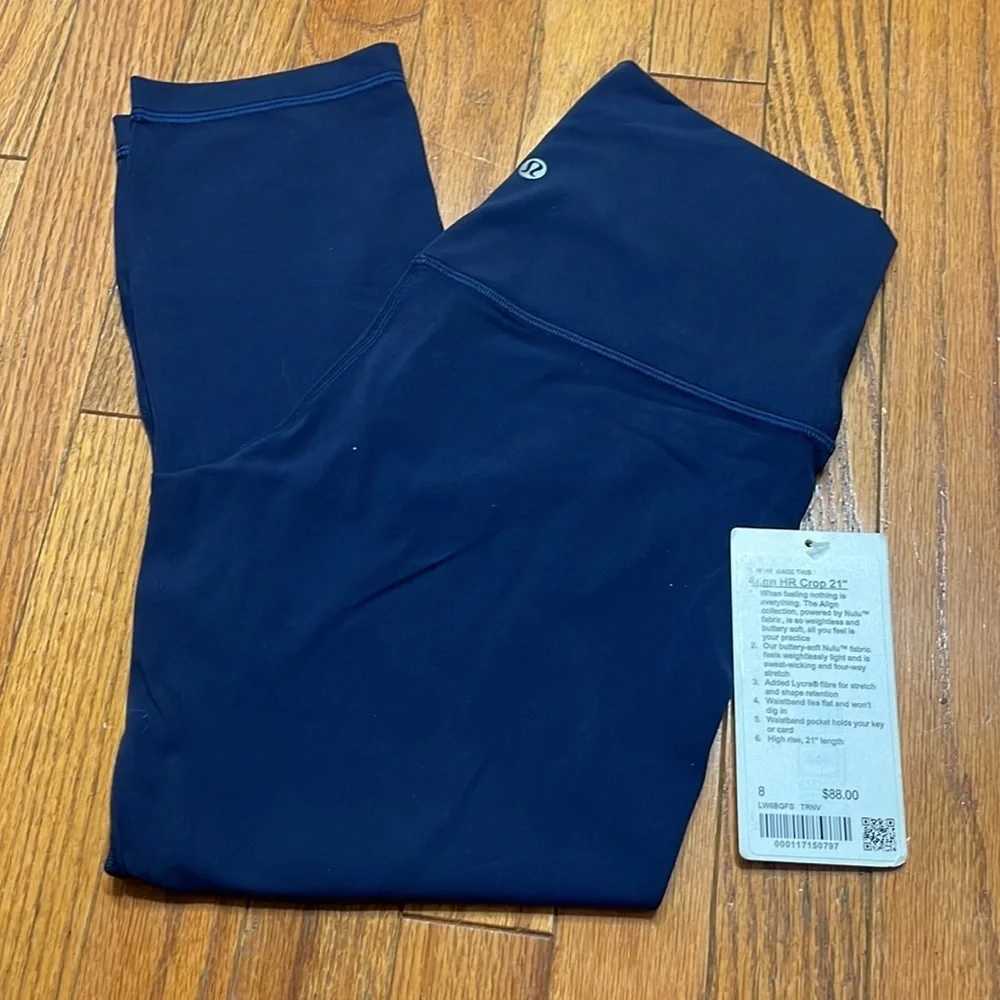 NWT lululemon Align HR crop 21”